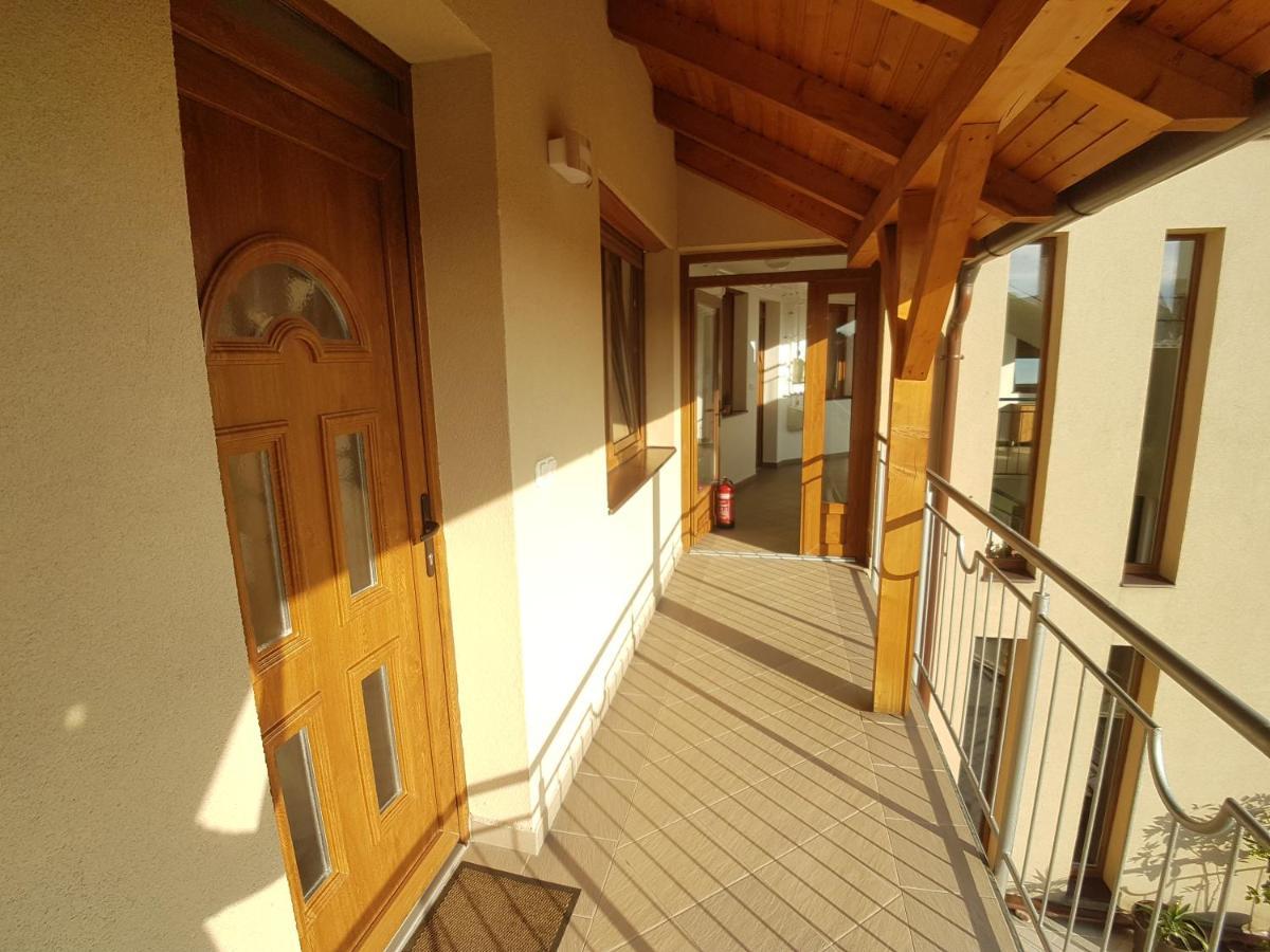 Dorci Apartman 케츨리 외부 사진
